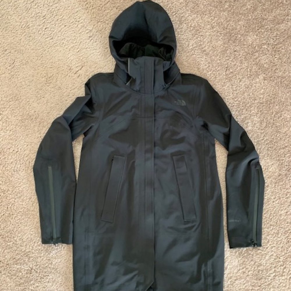 The North Face Apex Flex Gore-Tex Long Raincoat Womens XS Black